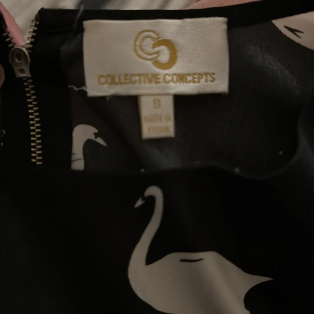 Collective Concepts Duck Blouse 8 - Picture 3 of 4